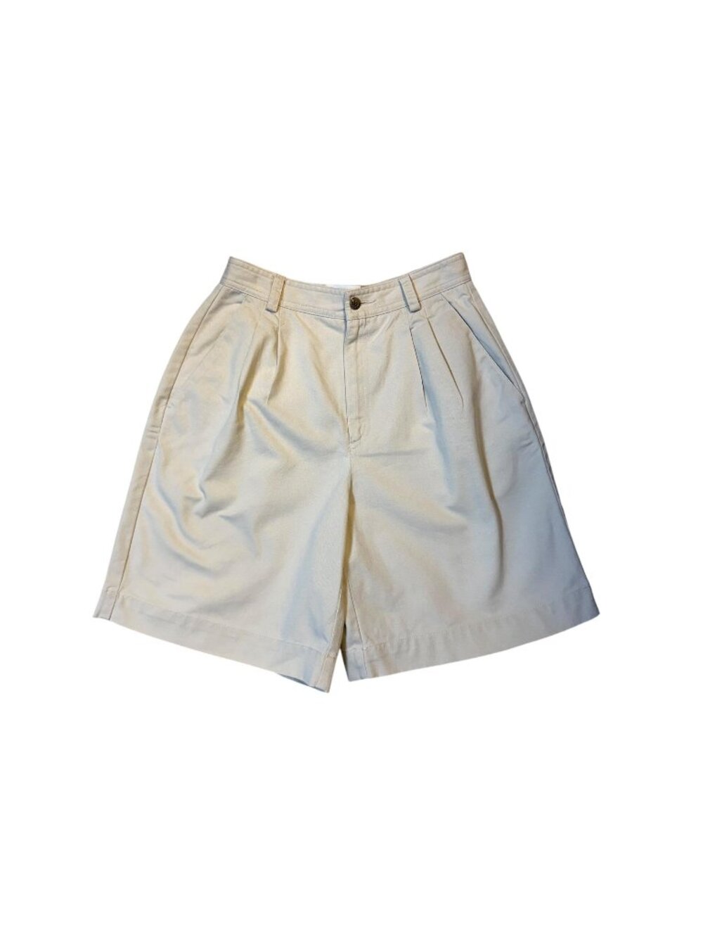 1980s/90s womens chino high waisted pleated shorts by Lizsport Size 6